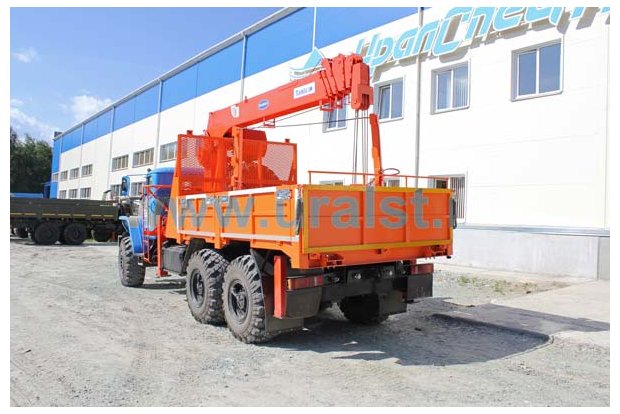Лесовоз бортовой Урал с KS-1256G-II