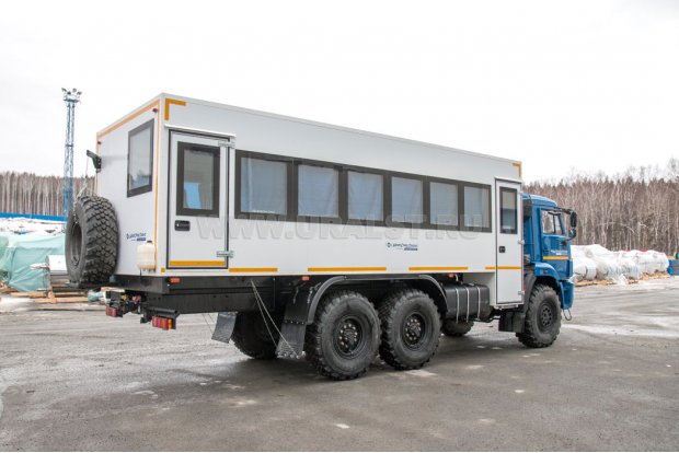 Вахтовый автобус Камаз 43118-46 28 мест УСТ-5453