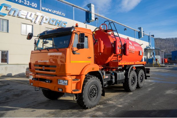 Автоцистерна вакуумная нефтепромысловая АКН-10Т КО УСТ 5453 Камаз 43118, термос, доработка ДОПОГ