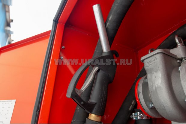 Пистолет раздаточный с рукавом