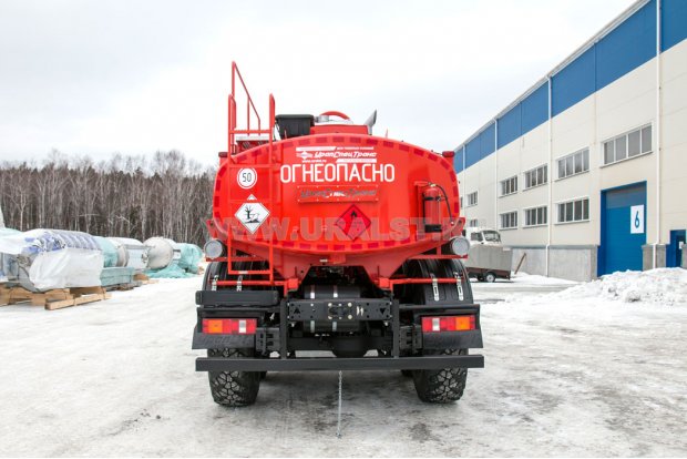 Автоцистерна АЦ-8-2 УСТ-54530