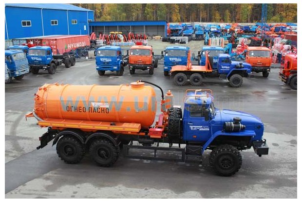 Автоцистерна Урал