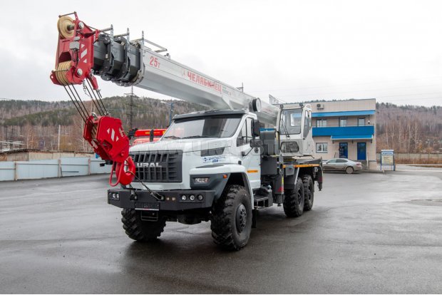 Автокран КС 55732-25-31 "Челябинец" Урал NEXT 4320-72Е5