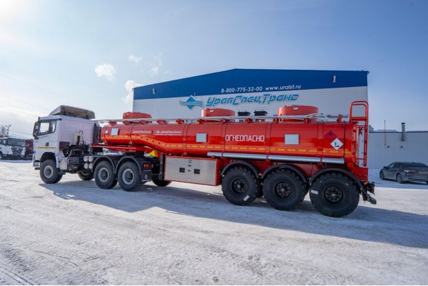 Полуприцеп цистерна ППЦ 26-32-3Н + Седельный тягач SHACMAN (ШАКМАН) SX42586V385