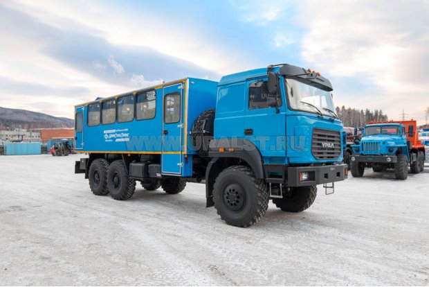 Автобус вахтовый 28 комфорт УСТ 5453 Урал 4320-80Е5, сп.м
