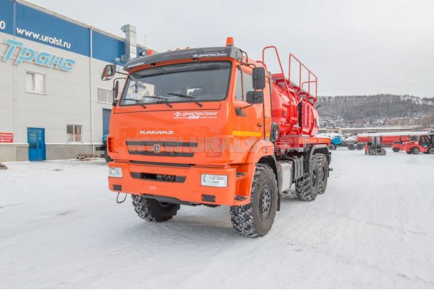 Автоцистерна АКН-10 КО УСТ 5453А3-60 Камаз 43118-50 сп. место наружн. шпанг. 5 мм, подогрев, рев. люк