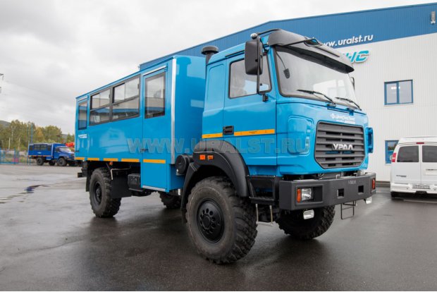 Автобус вахтовый Урал 32552-3020-79Е5 ГПА 