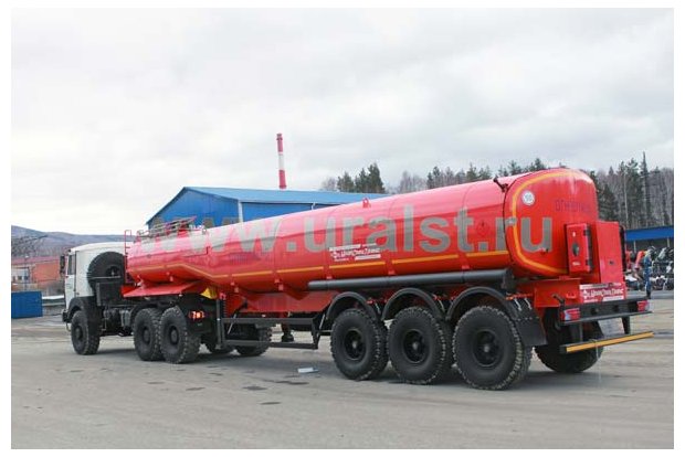 Полуприцеп цистерна нефтевоз ППЦН 30 куб м с седельным тягачом МАЗ 642508-350-050P