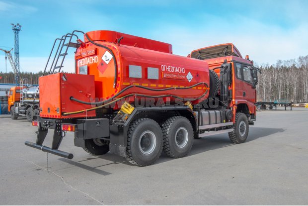  АТЗ-14-2 УВТ-40, УСТ 5453, SHACMAN (ШАКМАН) SX32586V385 6х6, шины 315/80 R22.5, КБ 3775мм.