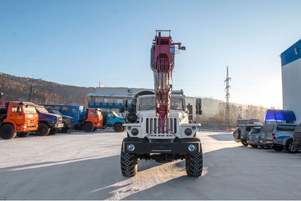 Автокран КС 55732-25-33 "Челябинец" Урал 4320-72Е5