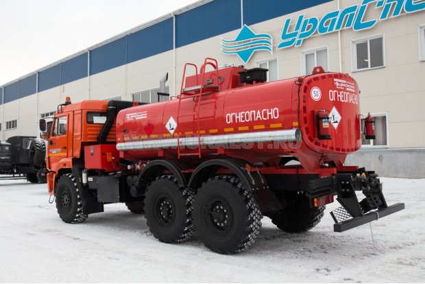 Автотопливозаправщик АТЗ-11Б-2 УСТ-5453
