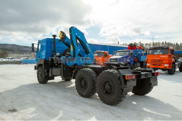 Седельный тягач с КМУ ИМ-150 УСТ 5453 Урал 4320-4971-82, сп.м