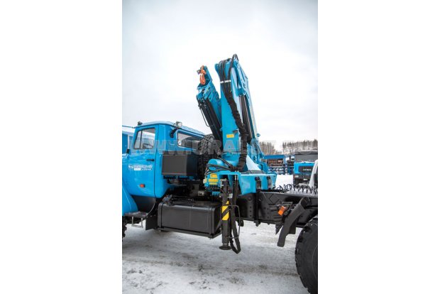Крано-манипуляторная установка КМУ ИМ-240