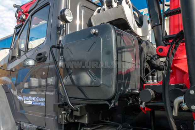 Бак гидросистемы ГМ Epsilon М130L97