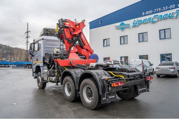 Тягач УСТ 5453 с КМУ ИМ-240 верхнее управление SHACMAN SX42586V385 (6х6), 315/80R22,5
