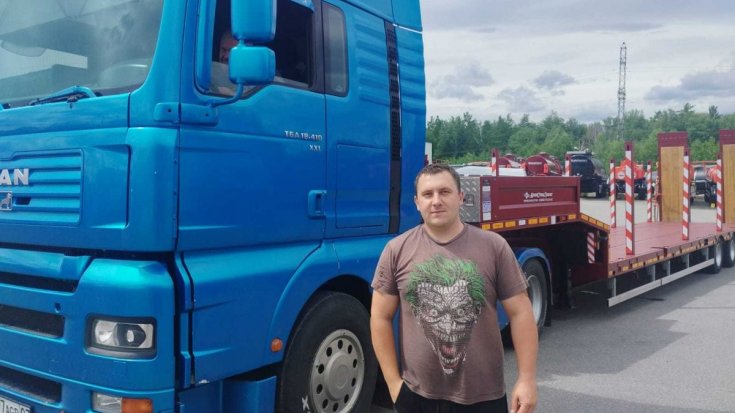 Купил полуприцеп тяжеловоз ППТН 39-32Д-12УКФ механические трапы, 1х1С, ССУ 1350 